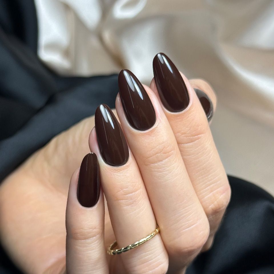 #577 Brown Root Gel Polish